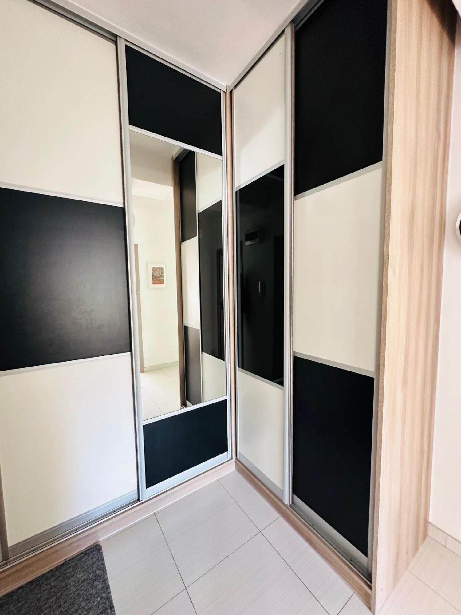 City Apartment Czestochowa Centrum 2-Bedroom Dış mekan fotoğraf